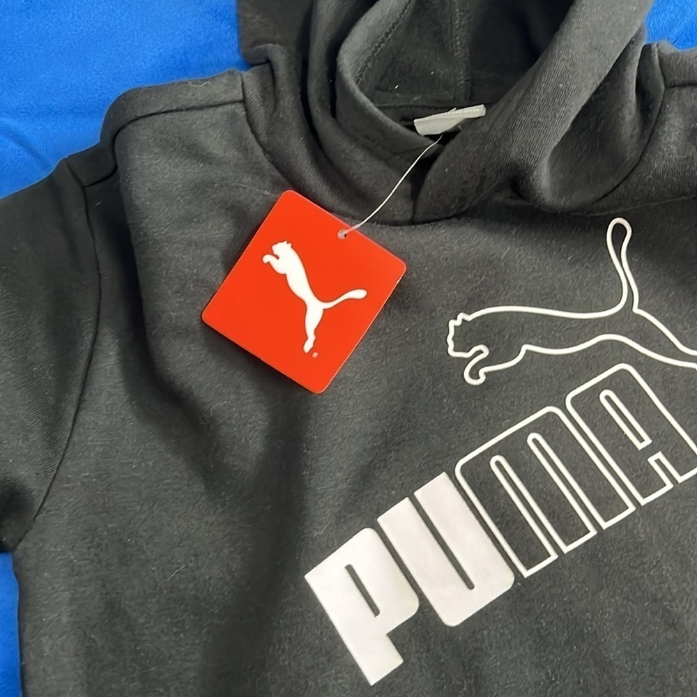 ⭐️ NWT- Puma Black Power Pack Fleece Pullover Hoodie- size Small - Picture 5 of 7